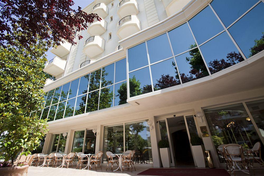 Hotel Michelangelo Bellaria-Igea Marina Extérieur photo